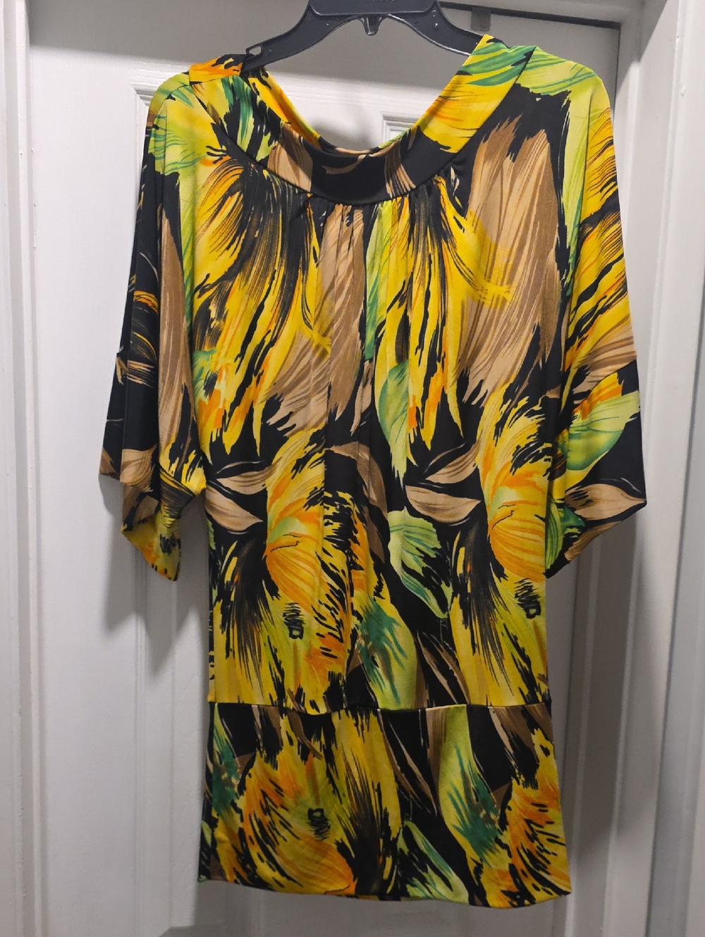 Avita Black Tunic Top with Yellow & Gray Abstract Print